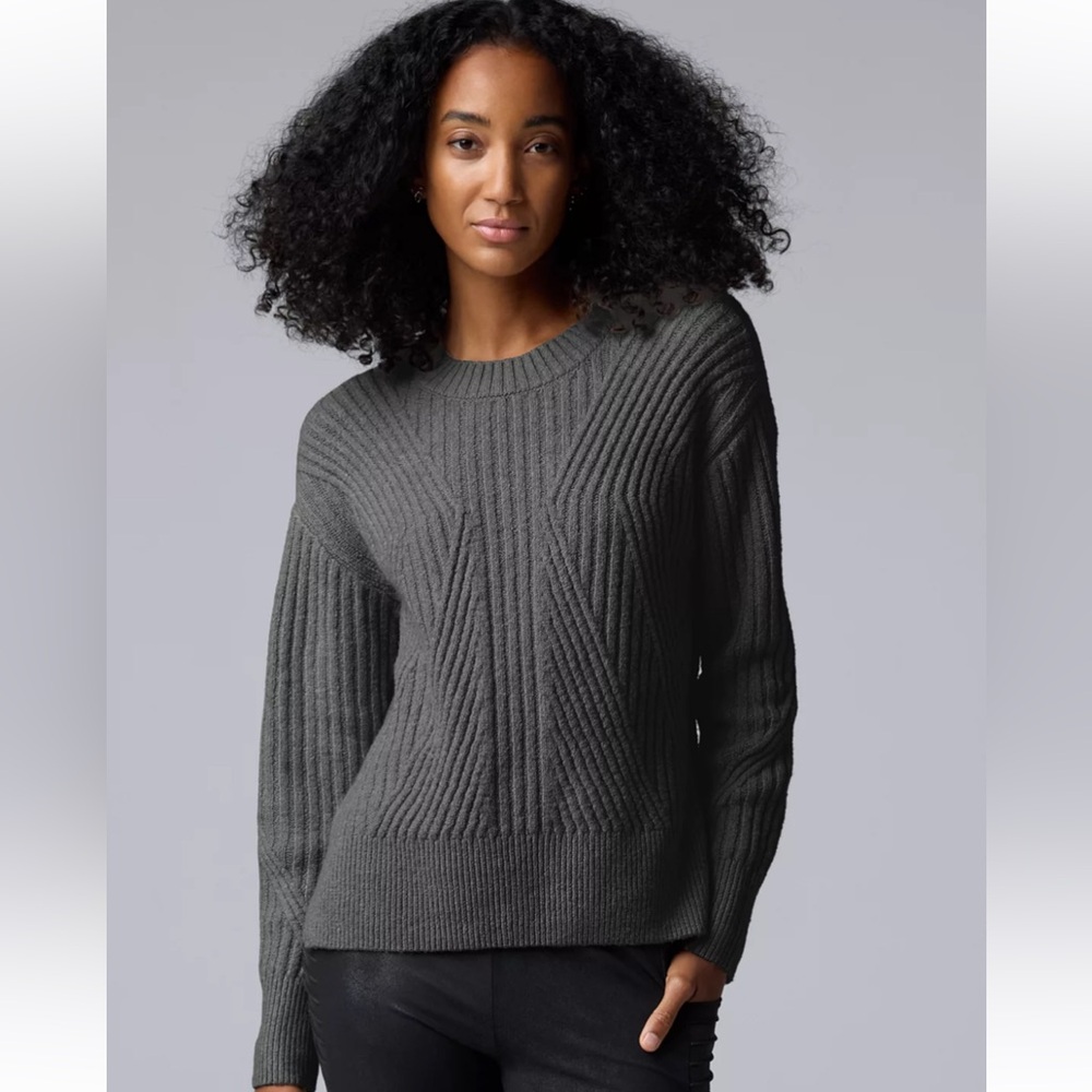 Women's Gray Ribbed Knit Sweater - Classic Comfort